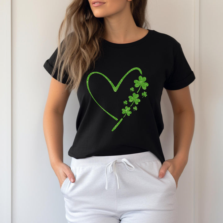 St. Patrick’s Day Heart DTF Transfer – Irish shamrock heat press design for t-shirts, hoodies, and tote bags, ready to press.